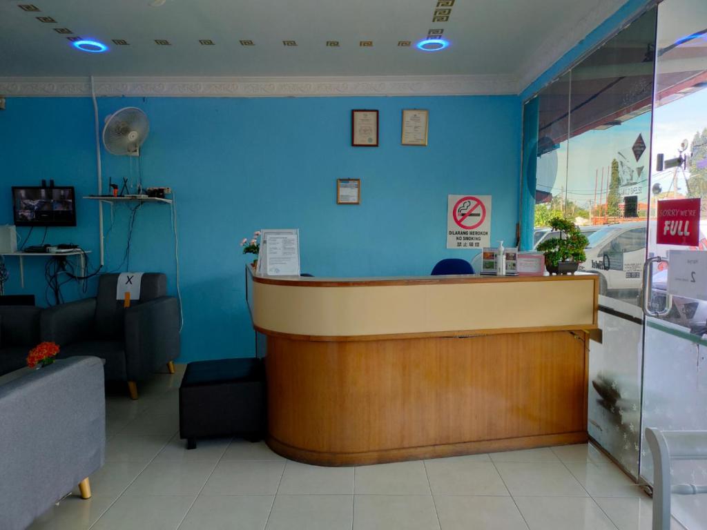 Q Hotel photo 3