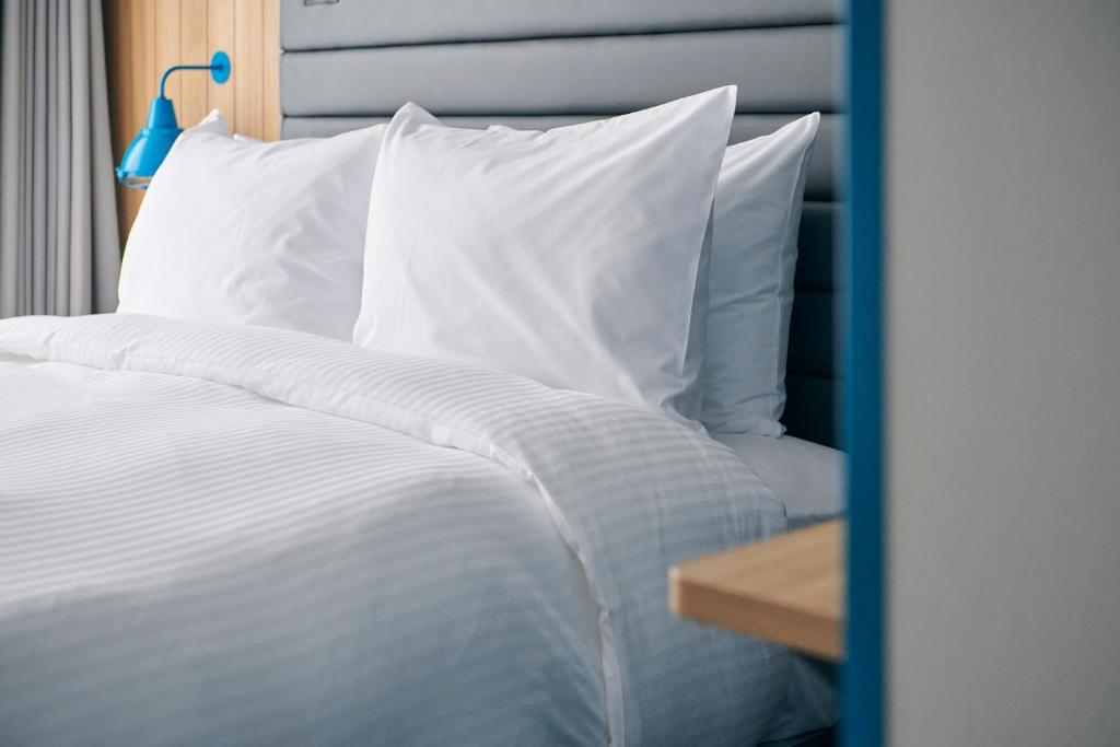 IBIS STYLES NAGOYA - Tap to explore photos