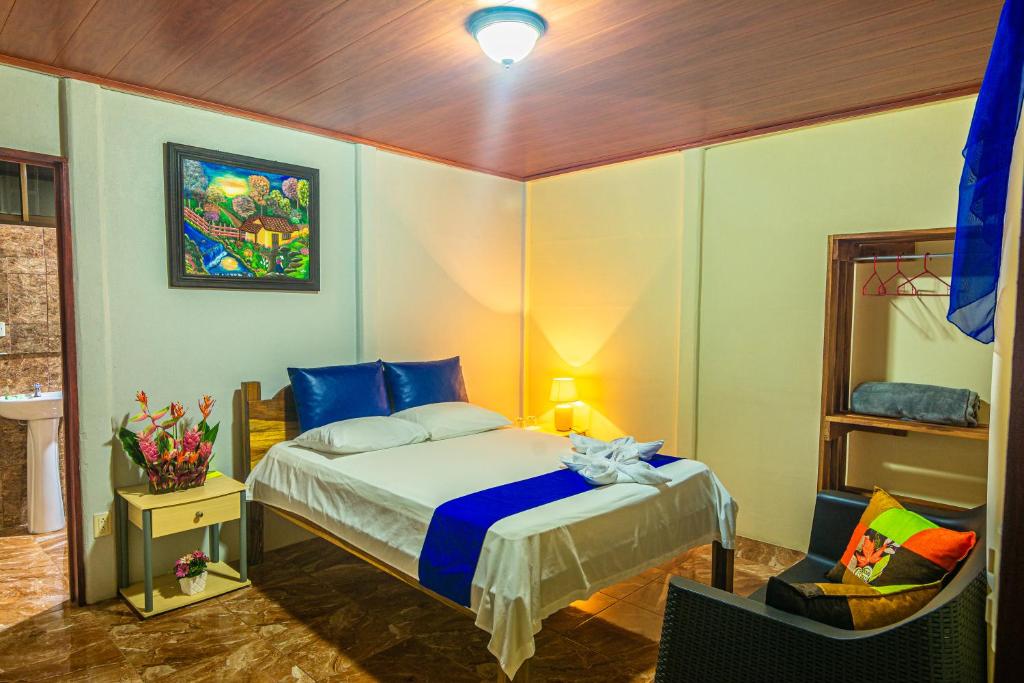 Rio Celeste Springs Blue Lodge photo 4