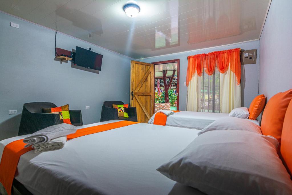 Rio Celeste Springs Blue Lodge photo 1