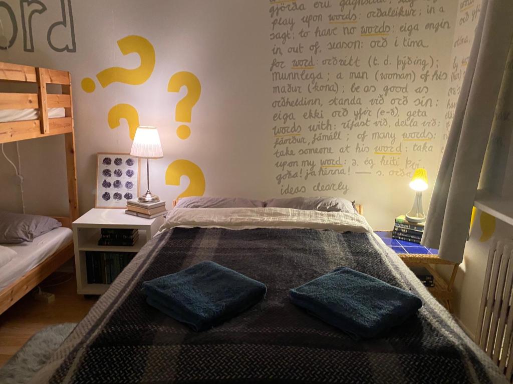 The Bookstore Family Apartment photo 2