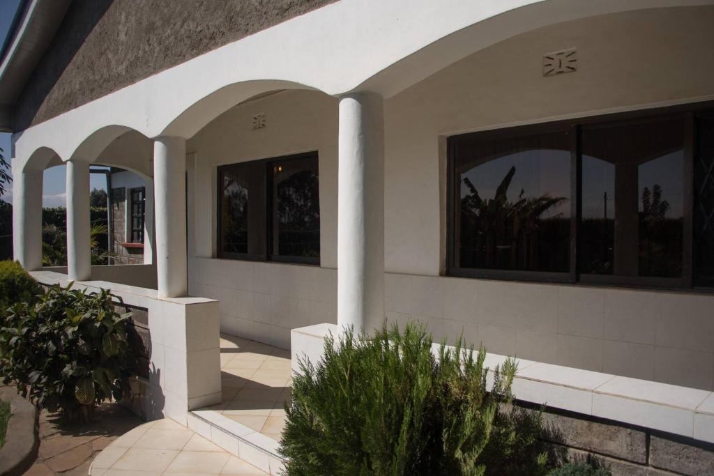 Room in Bungalow - Reens Vacation Rental Home photo 4