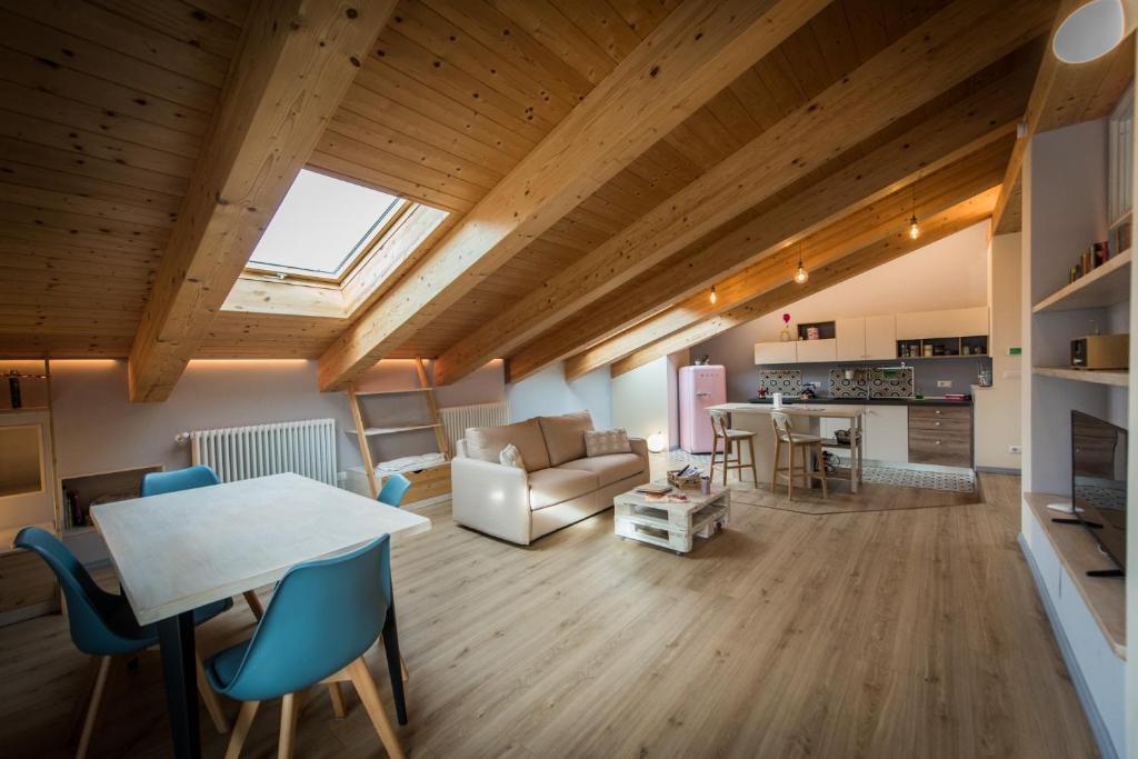 Loft 29 mansardato con ampio terrazzo photo 3