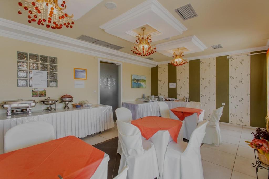 Saint George's Hotel photo 4
