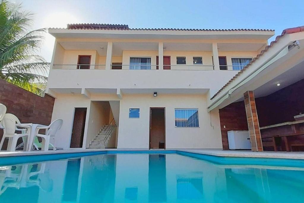 Casa Paraná com 8 quartos com área gourmet photo 2