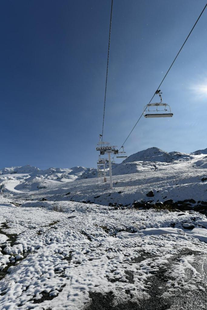 Val Thorens Temple of the Sun - ski in, ski out photo 2