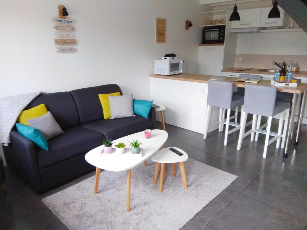 Maison Cosy entre CAP FREHEL et SAINT MALO 1km PLAGE 5min GR34 Wifi Jardin Vélos "CASA OHANA" photo 1