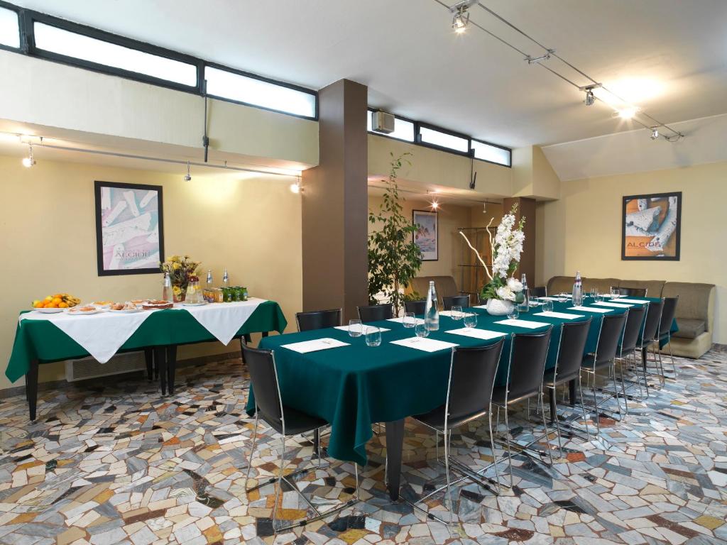 Hotel Ristorante Alcide photo 4