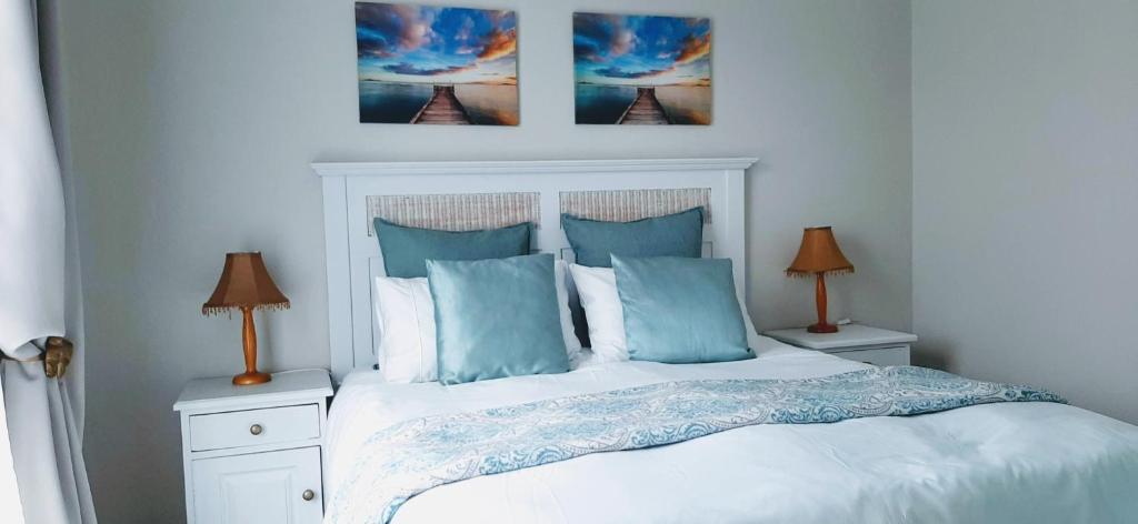Silverdunes - Seaview photo 1