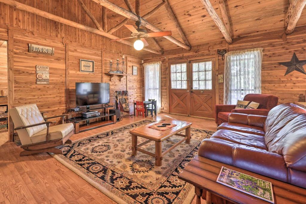 Rustic Canyon Lake Cabins with Hot Tub on about 3 Acres! photo 4