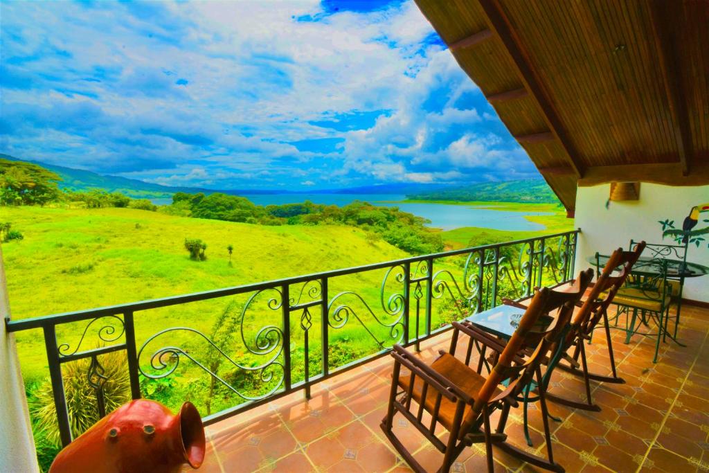 Hotel La Mansion Inn Arenal photo 3