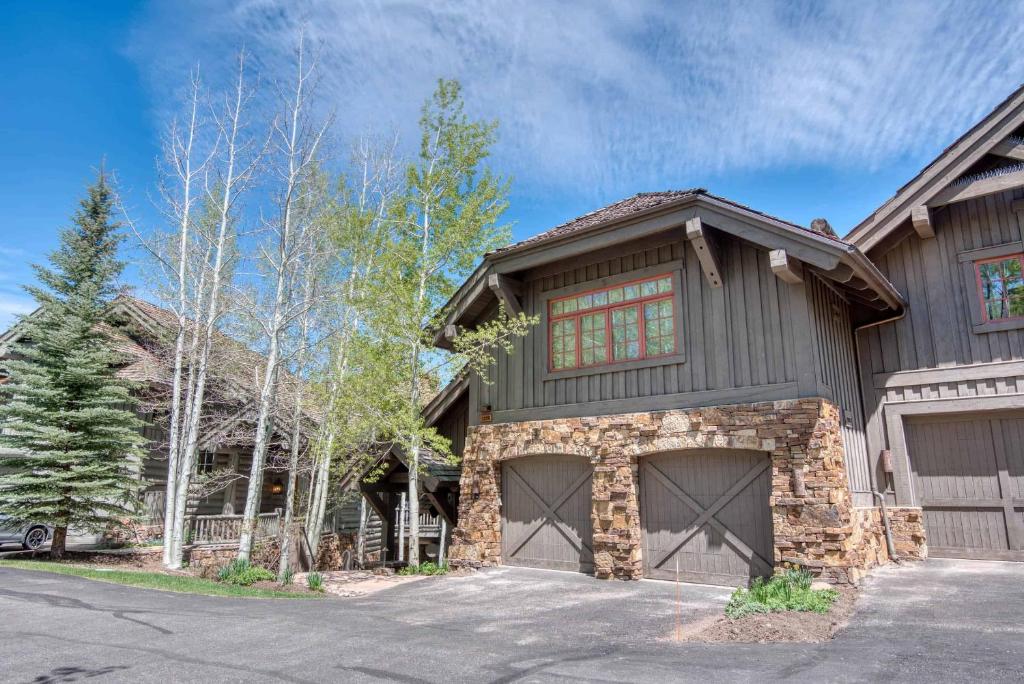 Bachelor Gulch Collection by East West Hospitality image