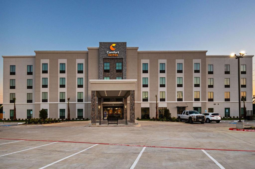 Comfort Suites Humble Houston IAH photo 1
