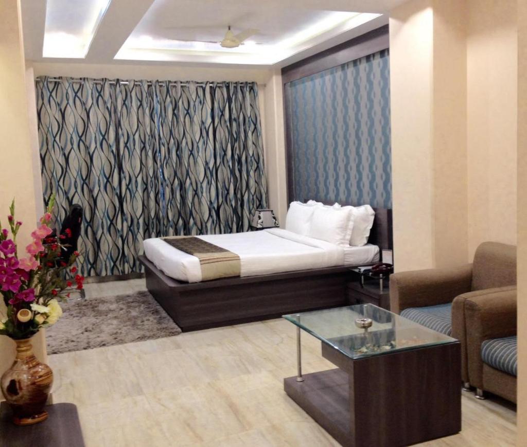 Двухместный (Двухместный номер Делюкс с 1 кроватью и ванной), Hotel Madhuvan Palace