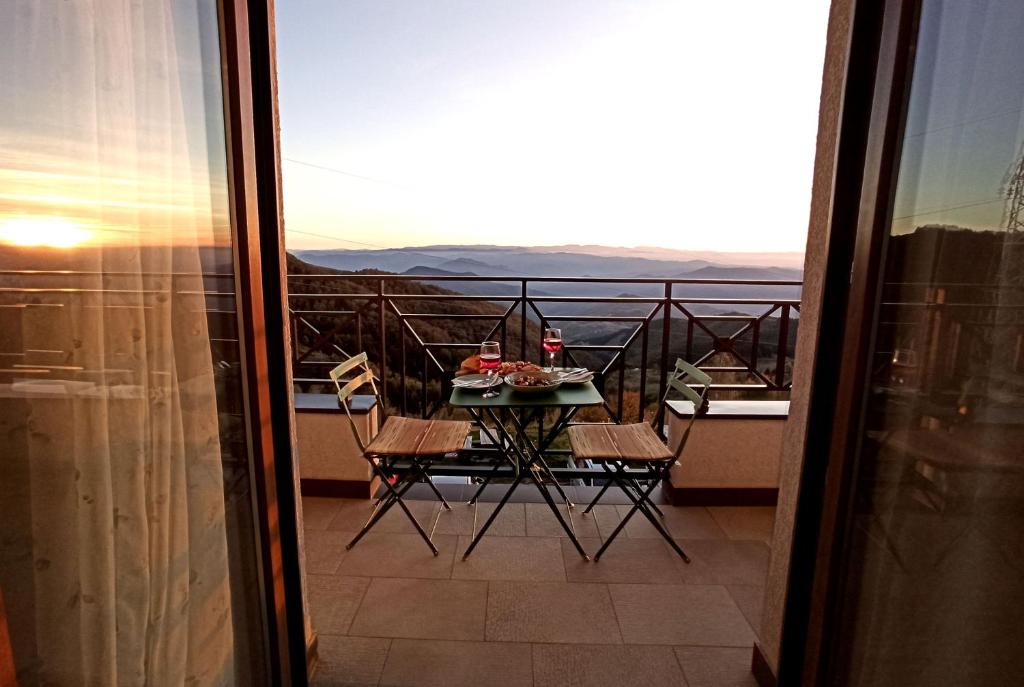 Modern Lux Apartment H8 at Milmari Resort photo 1