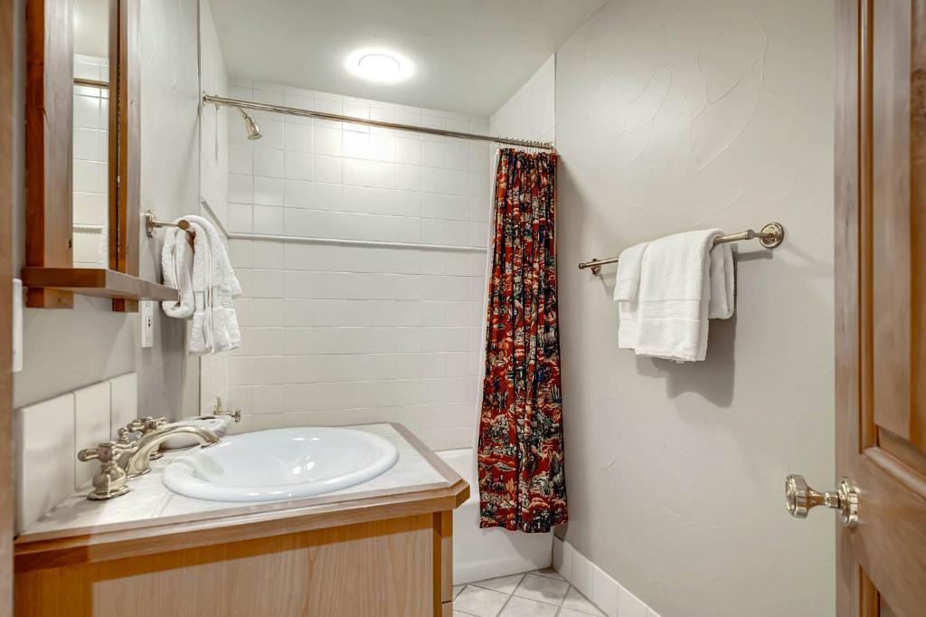 Villa Montane by East West Hospitality photo 2