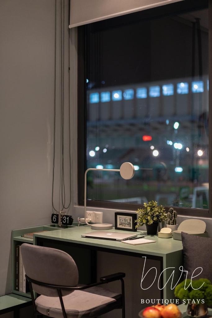 Bare Gallery Boutique Stays