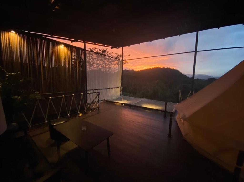 Tanoshi Glamping In Khao Sok photo 3