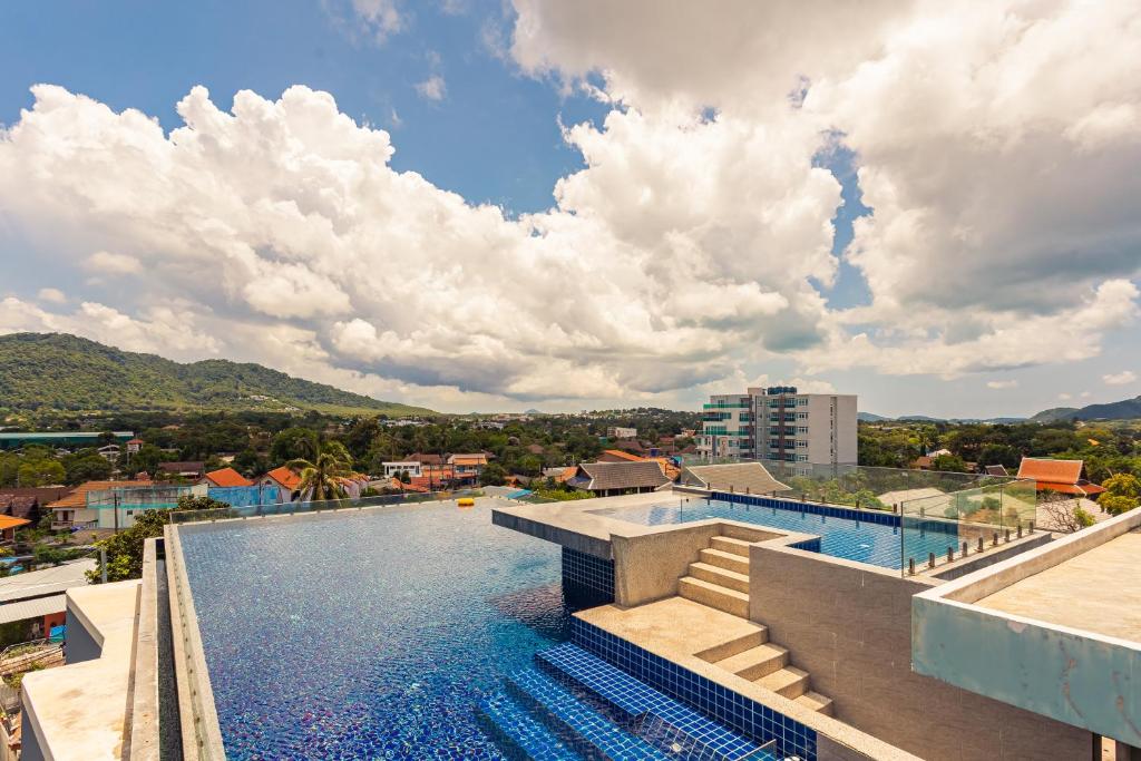 Cozy design studio near Nai Harn beach photo 1