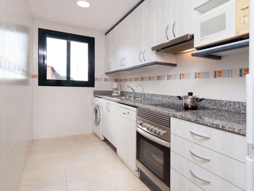 Apartment Escorxador by Interhome photo 2