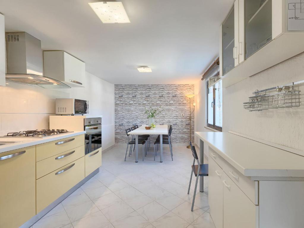 Holiday Home Tijan - ROJ411 by Interhome photo 1