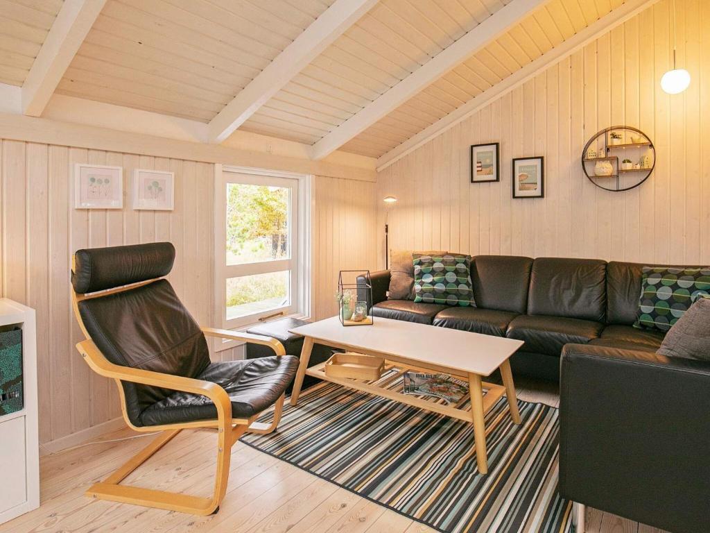 7 person holiday home in lb k photo 2