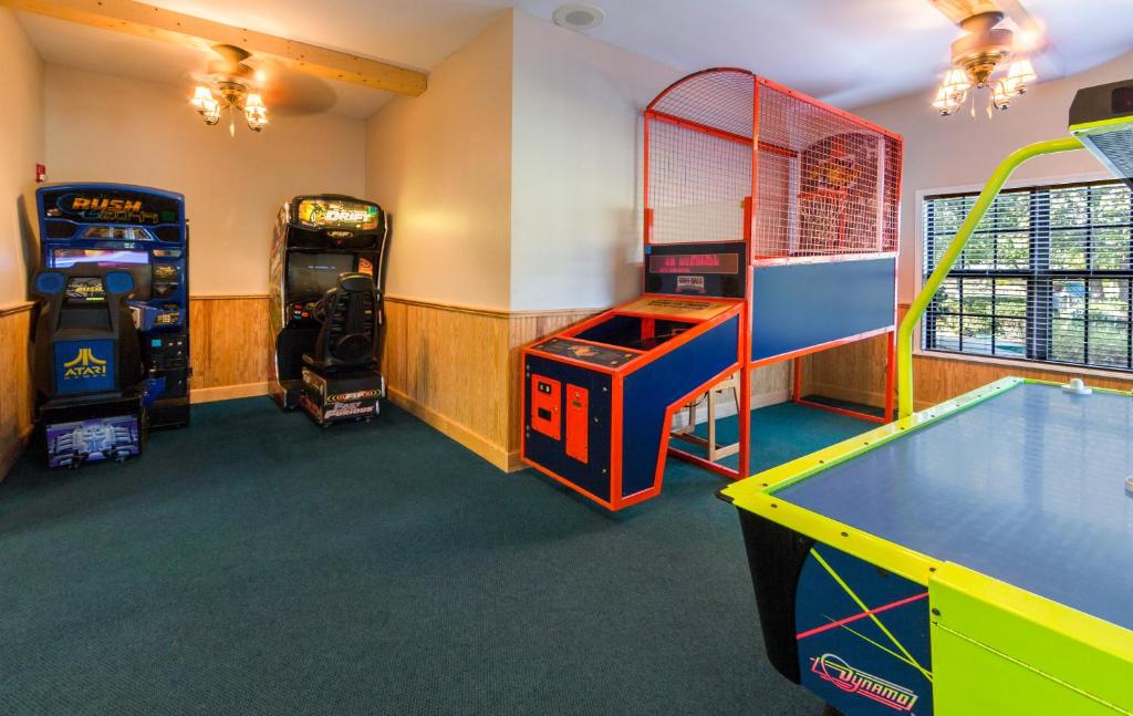 Holiday Inn Club Vacations Apple Mountain Resort at Clarkesville photo 4