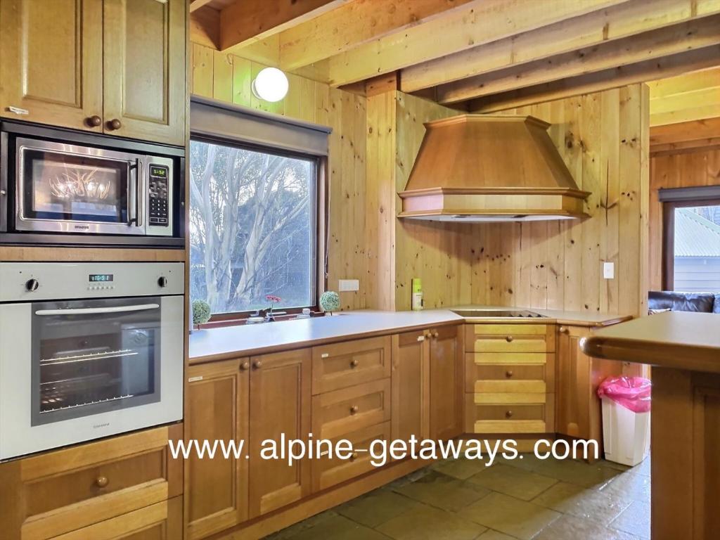 Snowdrop Lodge photo 1