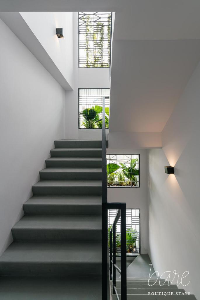 Bare Gallery Boutique Stays