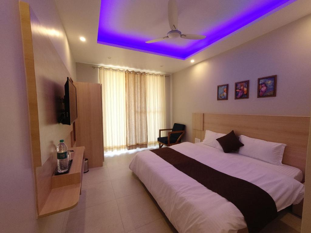 Двухместный (Улучшенный двухместный номер с 1 кроватью), Punyah Residency Rishikesh