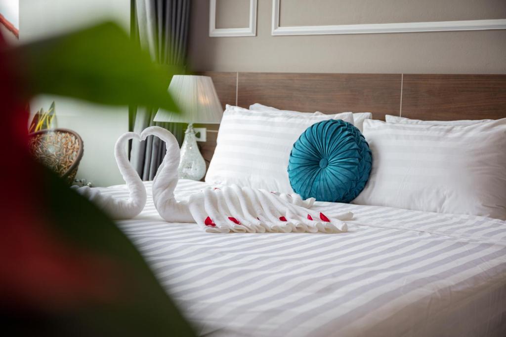 Двухместный (Номер с кроватью размера «king-size» и балконом), Airport Classic Hotel & Travel