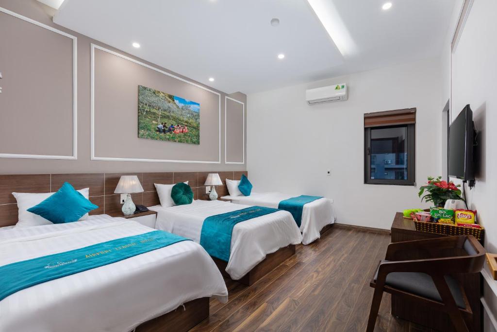 Трехместный (Трехместный номер с окном), Airport Classic Hotel & Travel