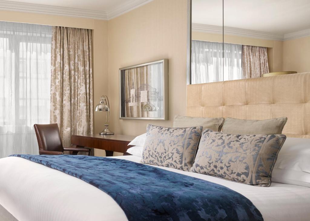 InterContinental London Park Lane Room Type - Cozy Room