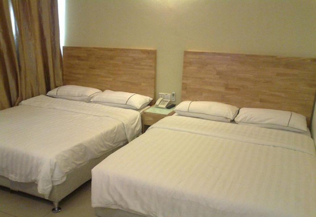 Hotel Desaria photo 2