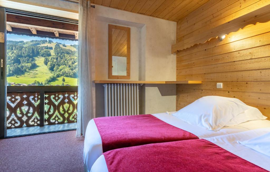 Hôtel Les Côtes, Résidence Loisirs et Chalets photo 4