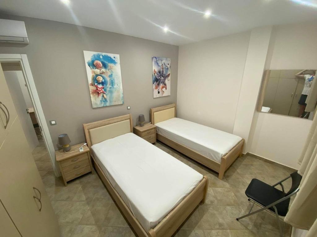 Dream Houses photo 3