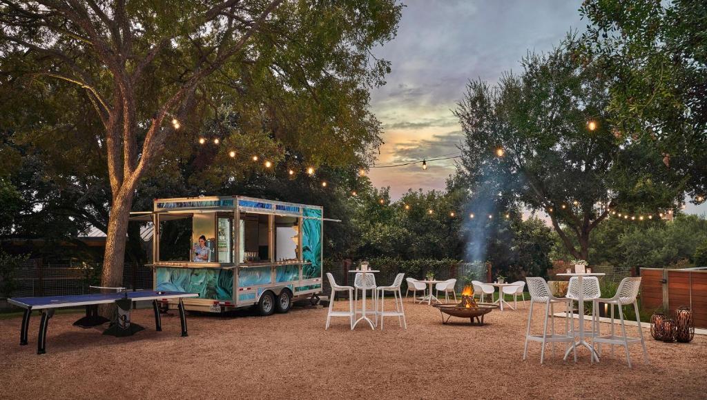 Four Seasons Hotel Austin photo 3