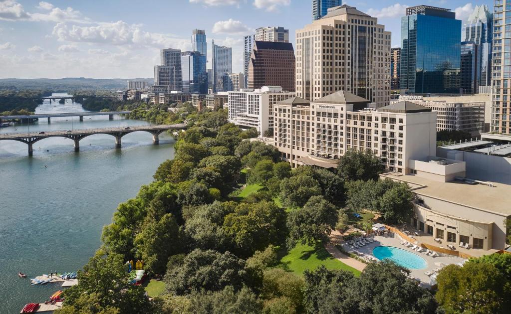 Four Seasons Hotel Austin photo 1
