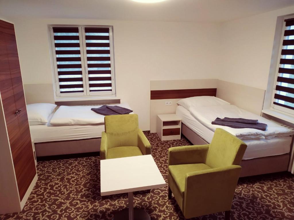 Pension Delicato Room Type - Twin Room with Private Bathroom
