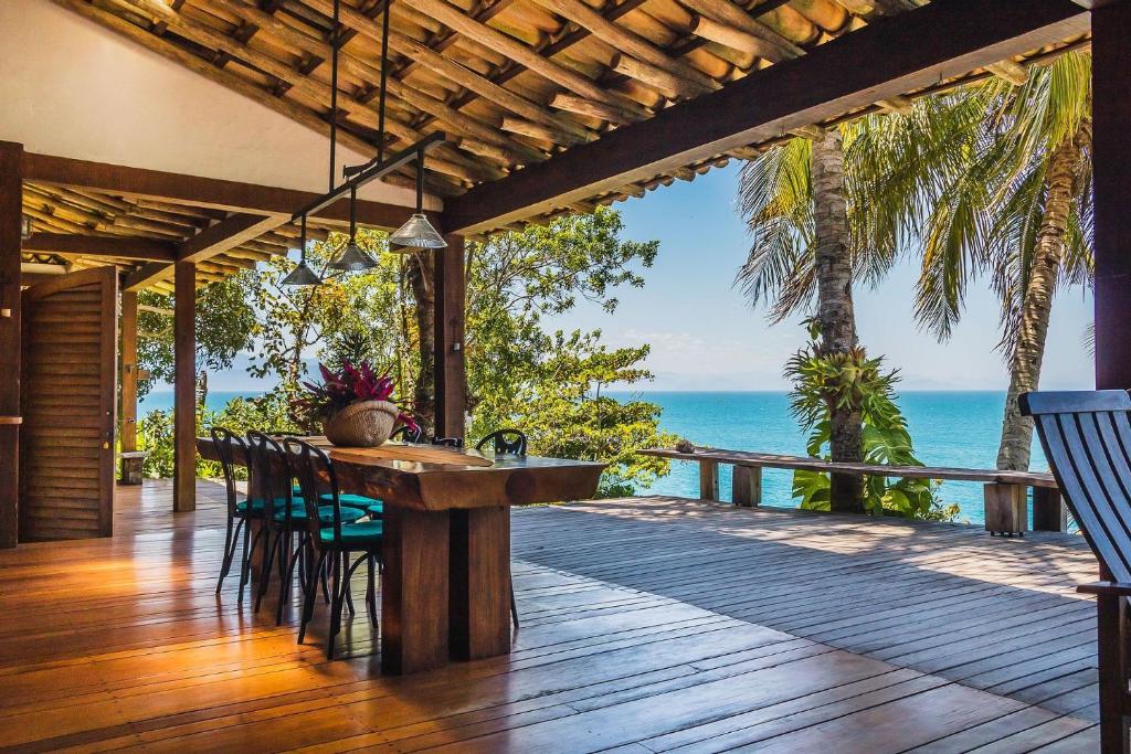 Casa luxuosa com vista para praia em Ilhabela photo 1