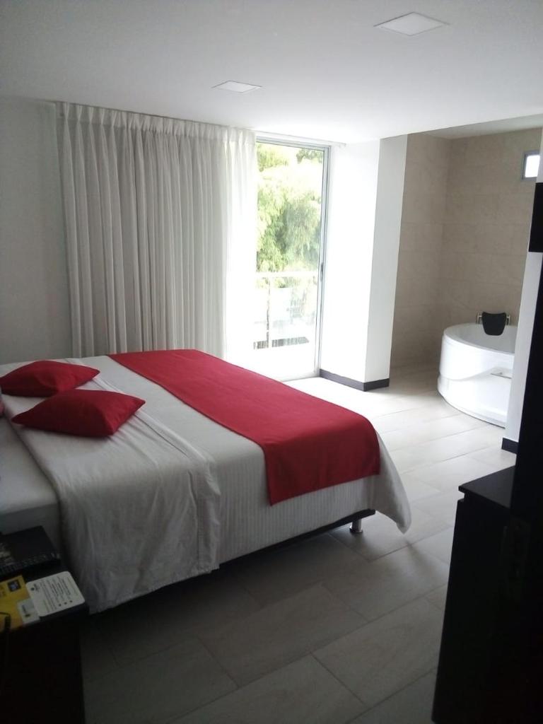 La Traviata Hotel photo 2