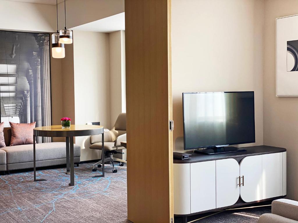 Сьюит (Люкс - Для некурящих), Crowne Plaza Shanghai Fudan