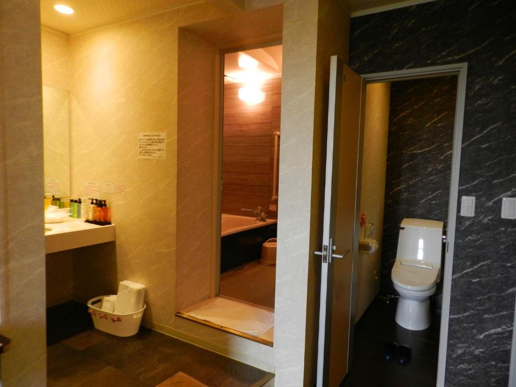 Hotel Mariage Tsukuba photo 3