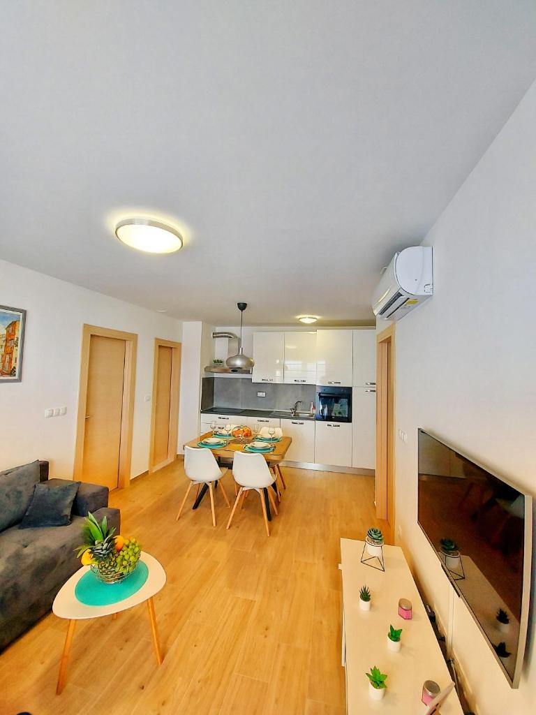 Tusculum apartment Solin photo 3
