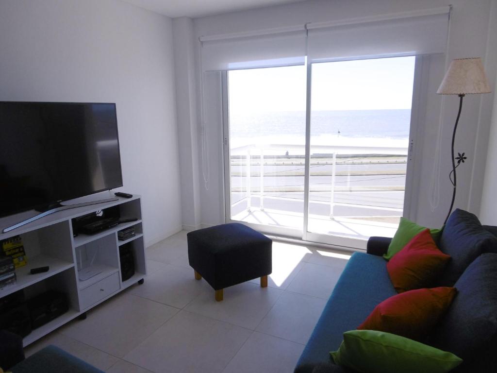 DEPTOS VIP en EDIFICIO FRENTE AL MAR-ZONA CONSTITUCION photo 3