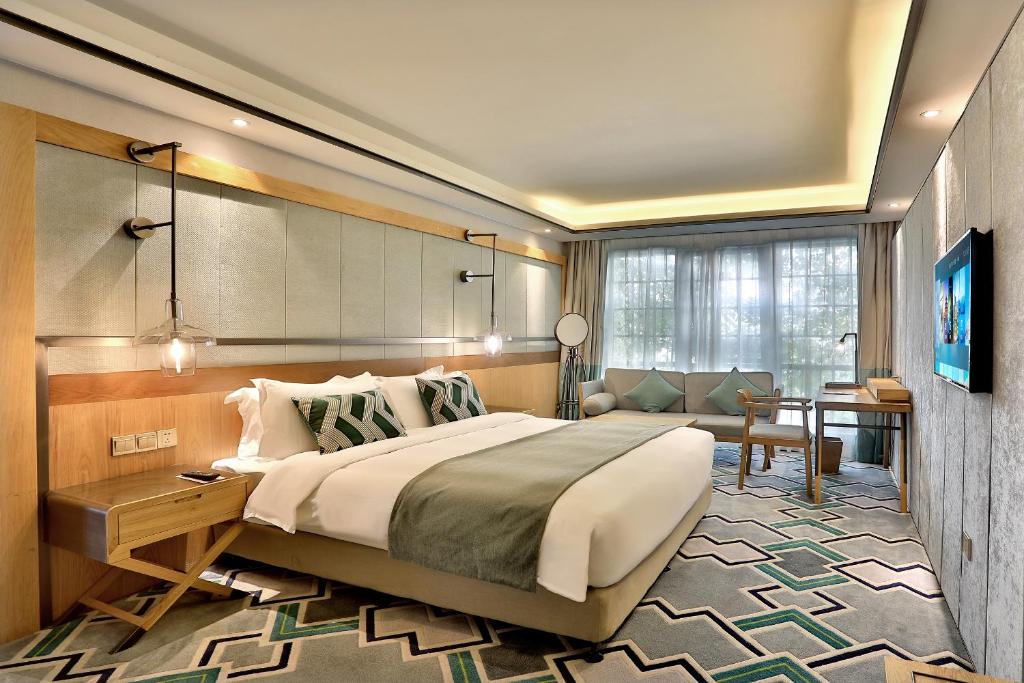 Сьюит (CEO Suite(chinese citisen only)), Cosy Park Hotel