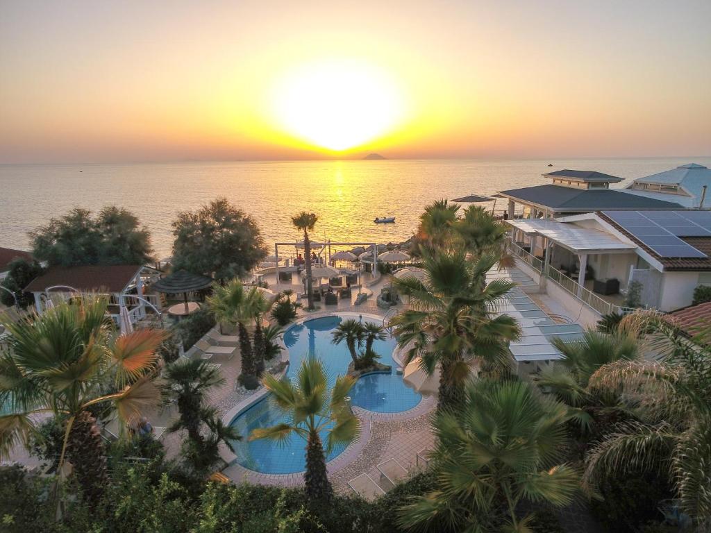 Baia del Godano Resort & Spa photo 1