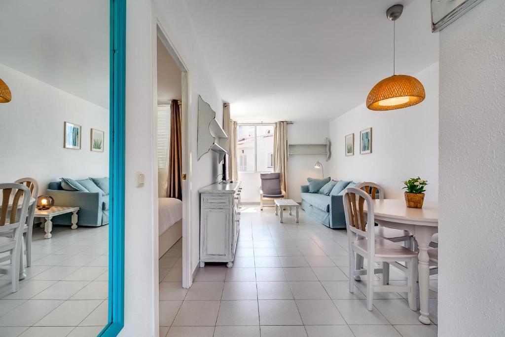 Hauzify I Apartaments Sot del Morer photo 1