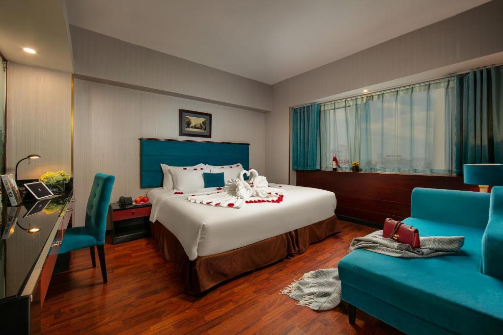 Сьюит (Полулюкс с видом на город), Ja Cosmo Hotel and Spa