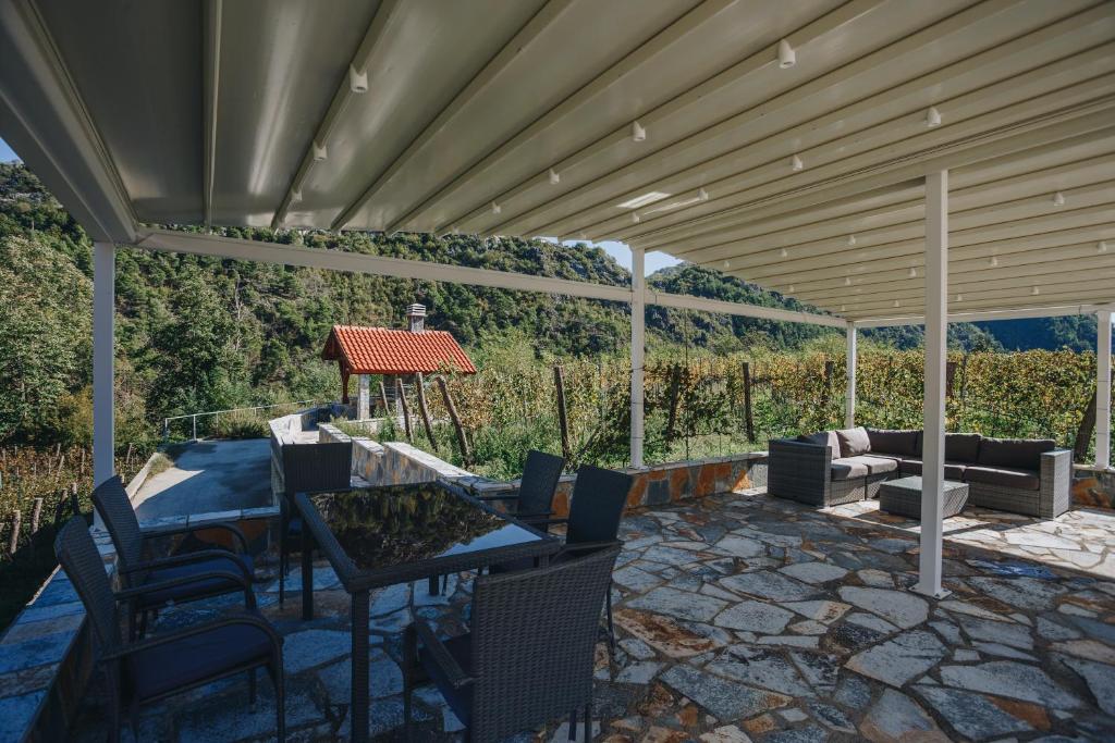 Eco Winery Lipovac Apartments photo 1